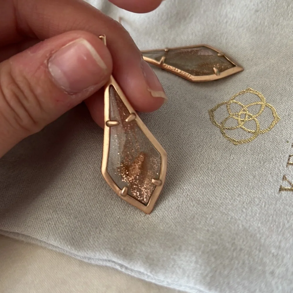 Kendra Scott earrings - Picture 2 of 2